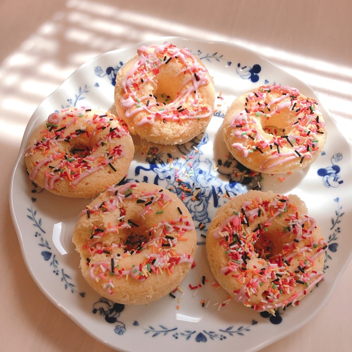 シリコン型で簡単かわいい焼きドーナツ レシピ 作り方 By たいがまま 楽天レシピ シリコン型で簡単かわいい焼きドーナツ レシピ 作り方 By たいがまま 楽天レシピ